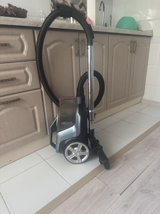 Продам пылесос в хорошем состоянии