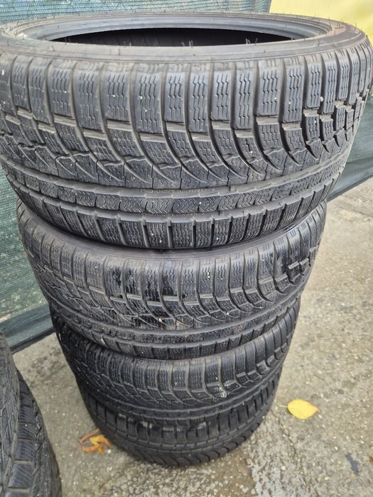 245 40 18 Nokian iarna