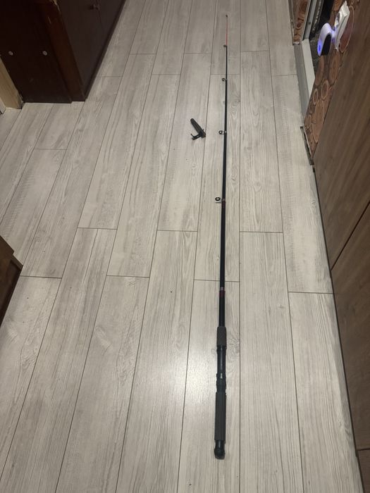 Продавам прътове за риболов!