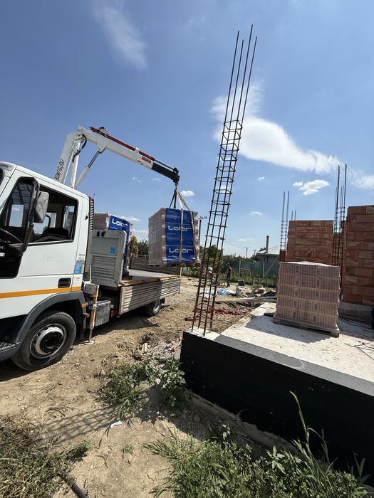 Sapaturi cu miniexcavator