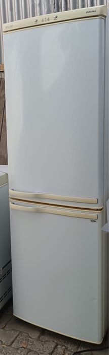 Продаётся холодильник