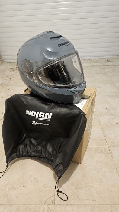 Каска Nolan Canerg