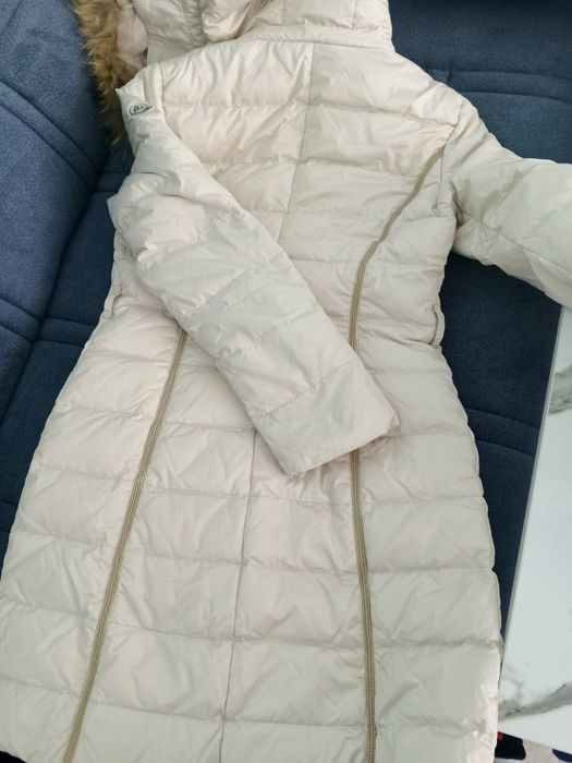 Куртка новая из перьев для девочек