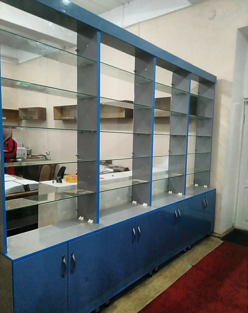 Poʻlka vitrina yasab beramiz