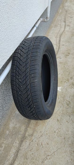 Cauciuc RoyalBalck winter hp 205/65R15 94H All Season ca nou