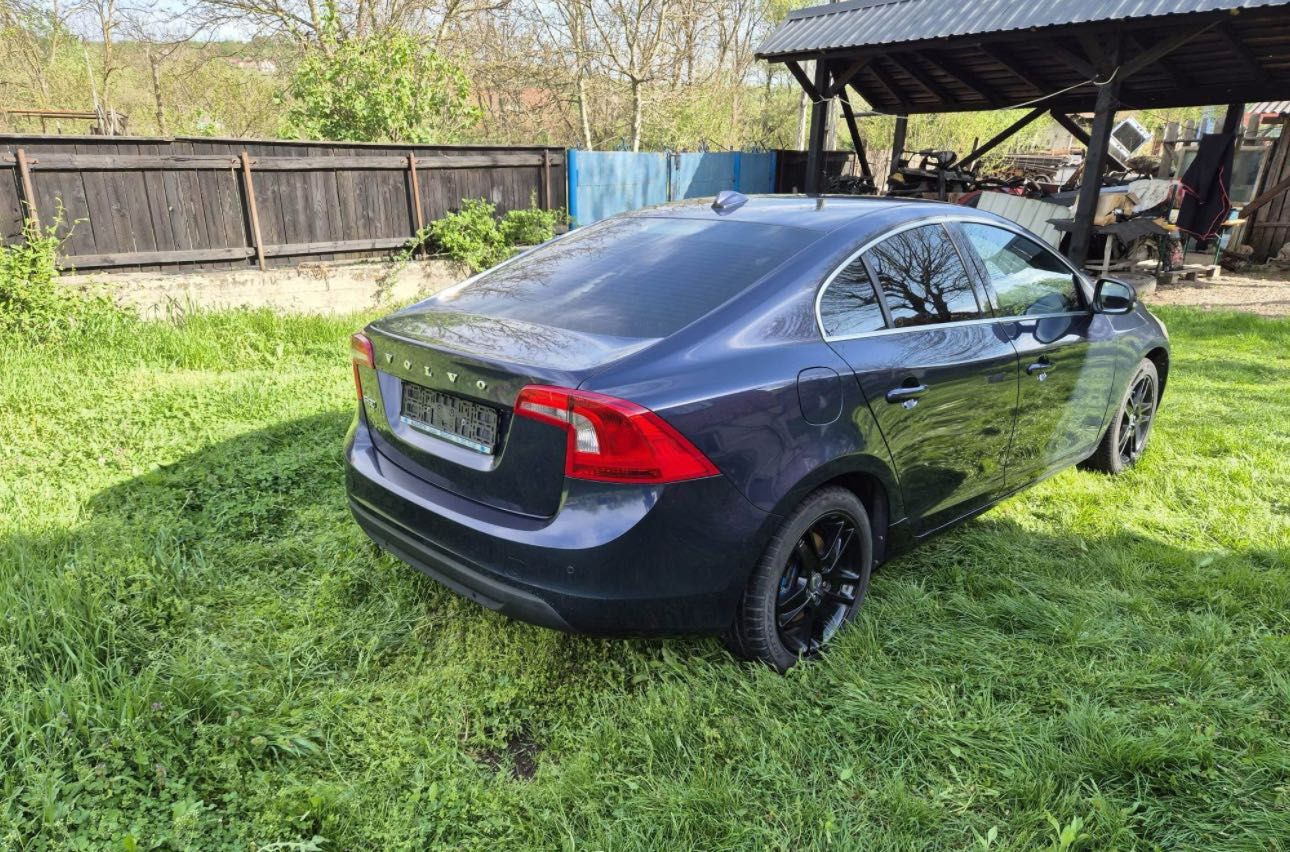 Volvo de vânzare