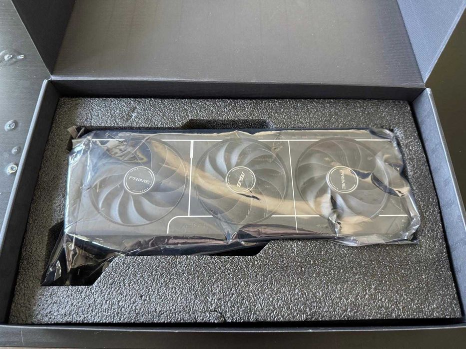 Placa video ASUS Radeon RX 9070 PRIME OC EDITION 16GB DDR6 256-bit