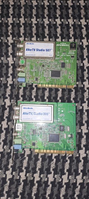 Продам тв тюнер AVer Studio 305, 507