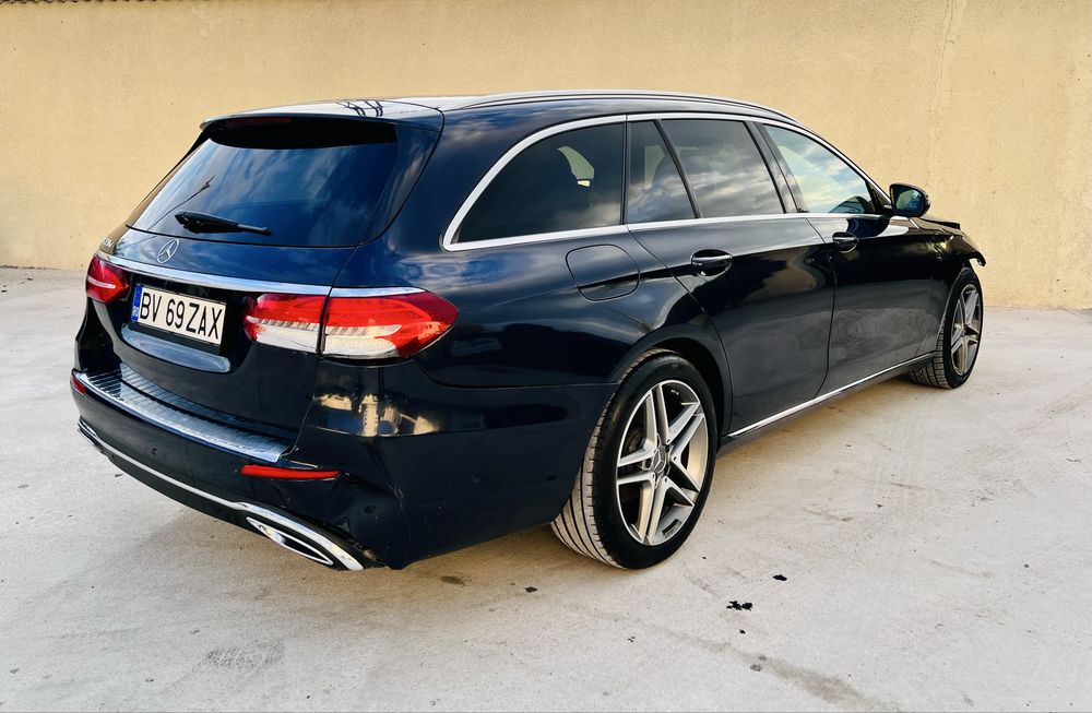 Mercedes Benz E220 avariat