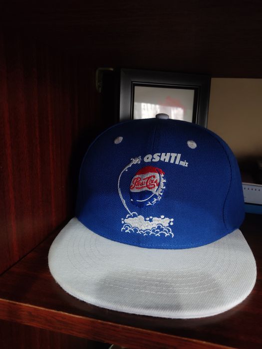 Продам кепку от бренда