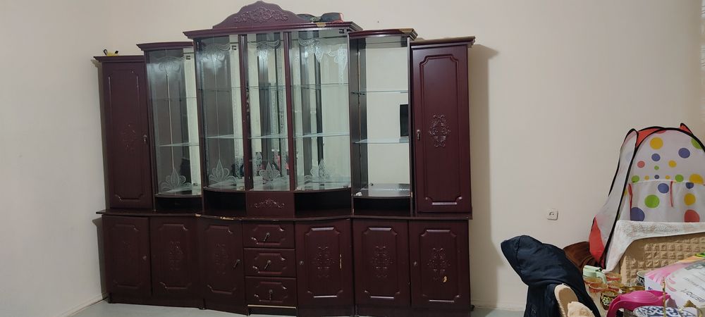 Стенка для зала 2,70×2 м