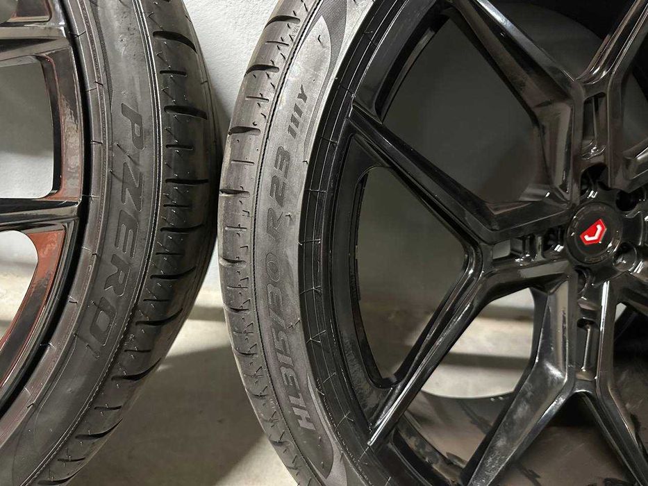 Vossen 23 ковани джанти EVO 4 Gloss Black