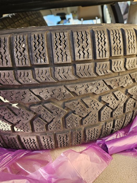 Anvelope de iarna Kumho 235 50 18