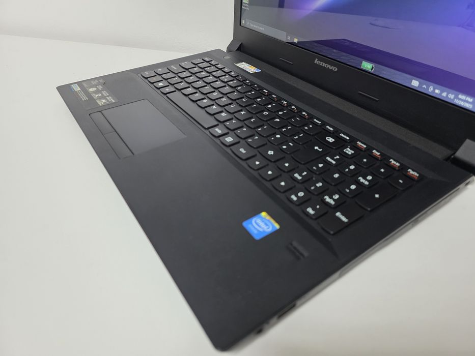 Laptop Lenovo Intel 8gb 500gb 15.6 HD .GARANTIE