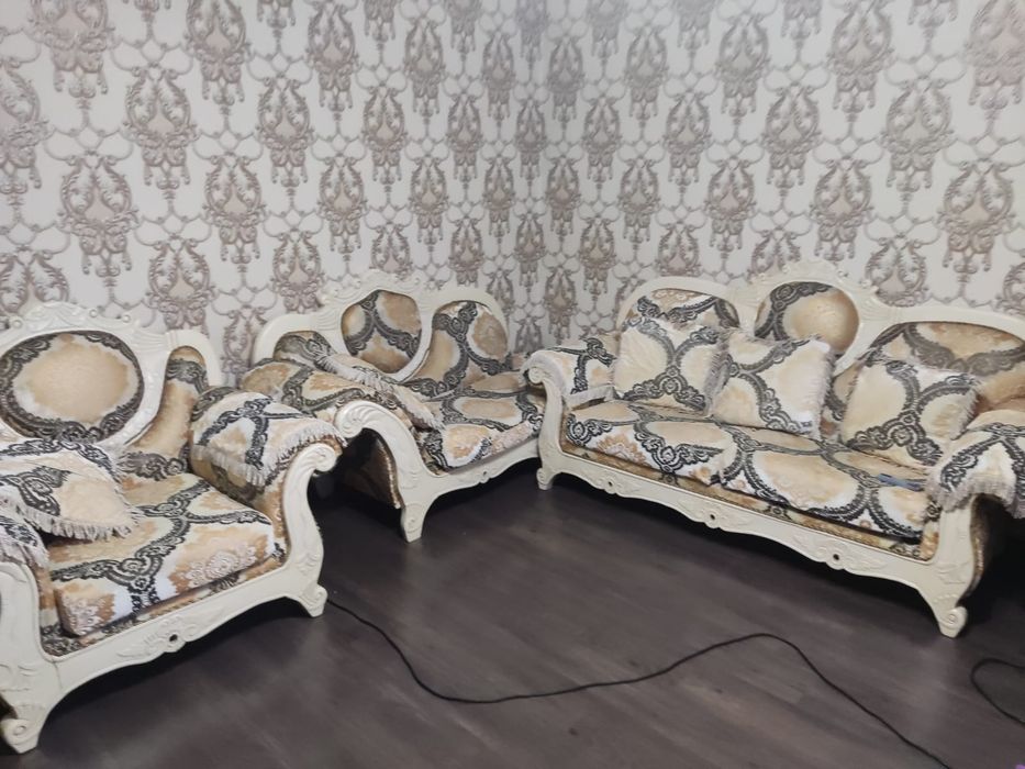 Продам мебель в гостиную