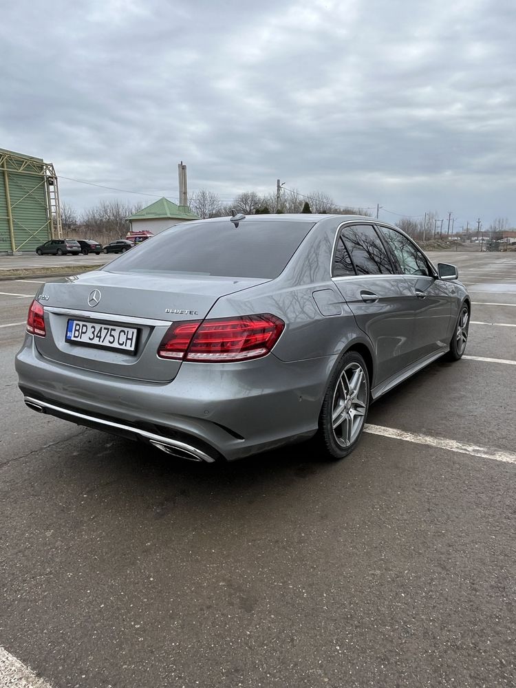 Mercedes Benz E220d Pachet AMG 170 cp