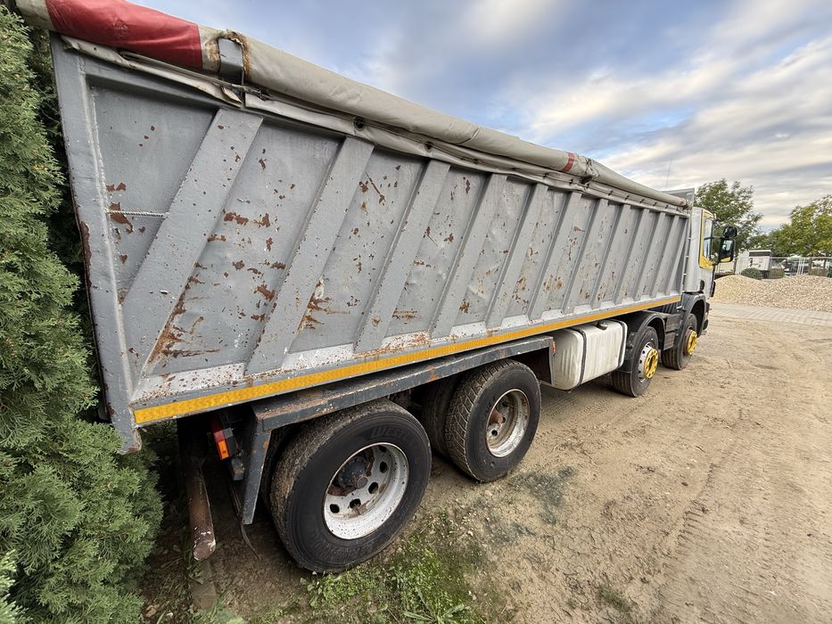 Basculanta Scania 8x4