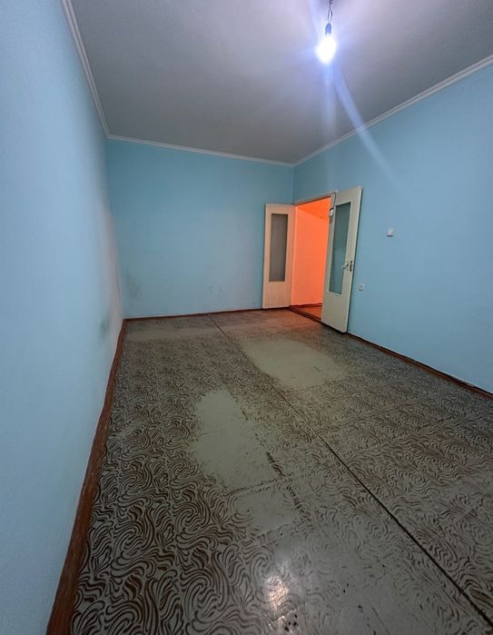 Срочно Продается Квартира  2/4/4 Феруза Массив ТТЗ