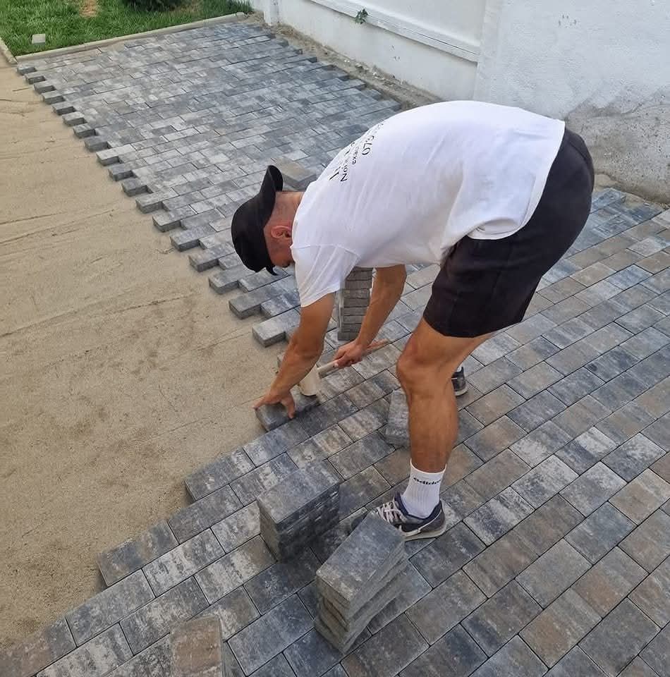 Montaj pavele și borduri