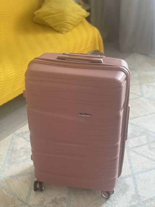 Чемодан очень удобный и качественный