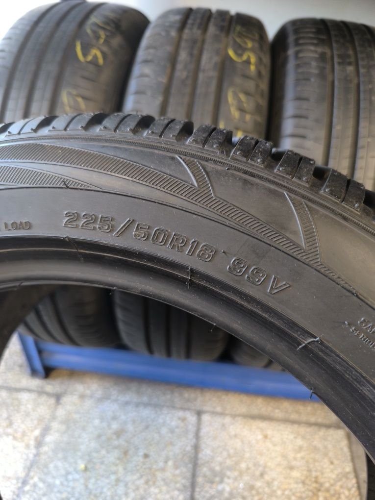 225 50 18 Falken Зимни 4бр. 9мм.