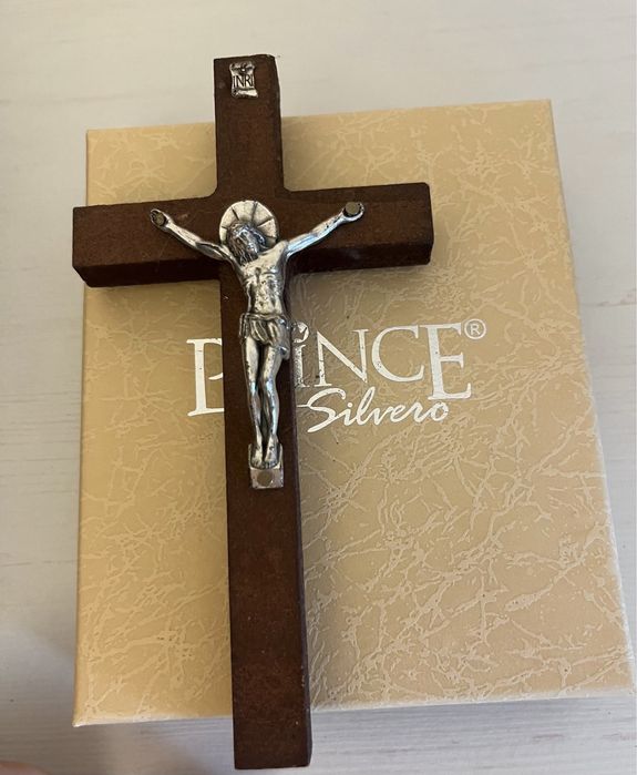 Iconita argintata Sf.Nicolae 9,5x7,5cm si  Crucifix 13x7cm , Noi