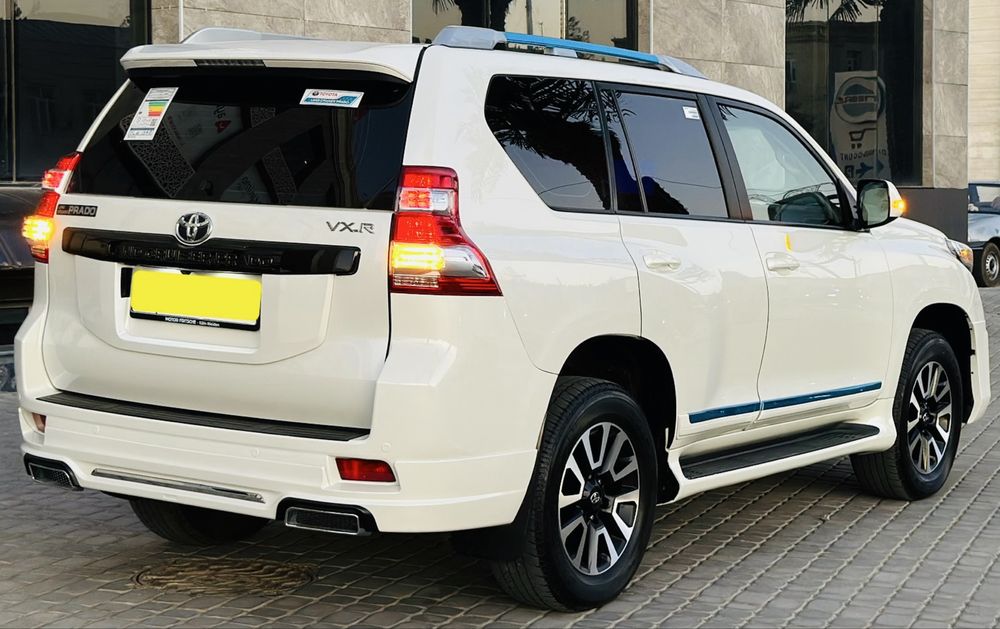 Tayota Land Cruiser Prado 150