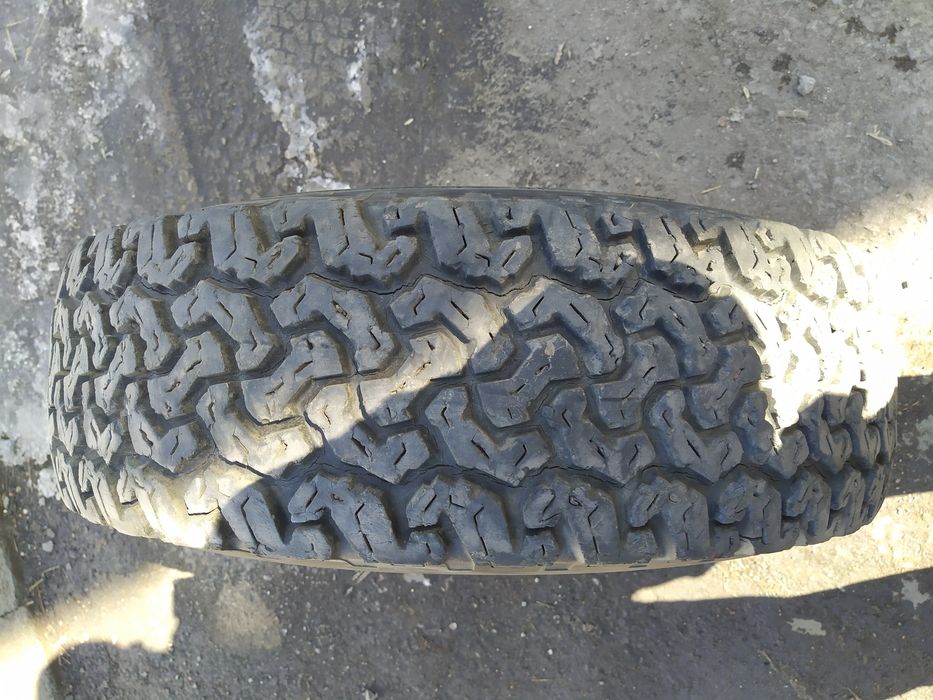 Резина  на внедорожник