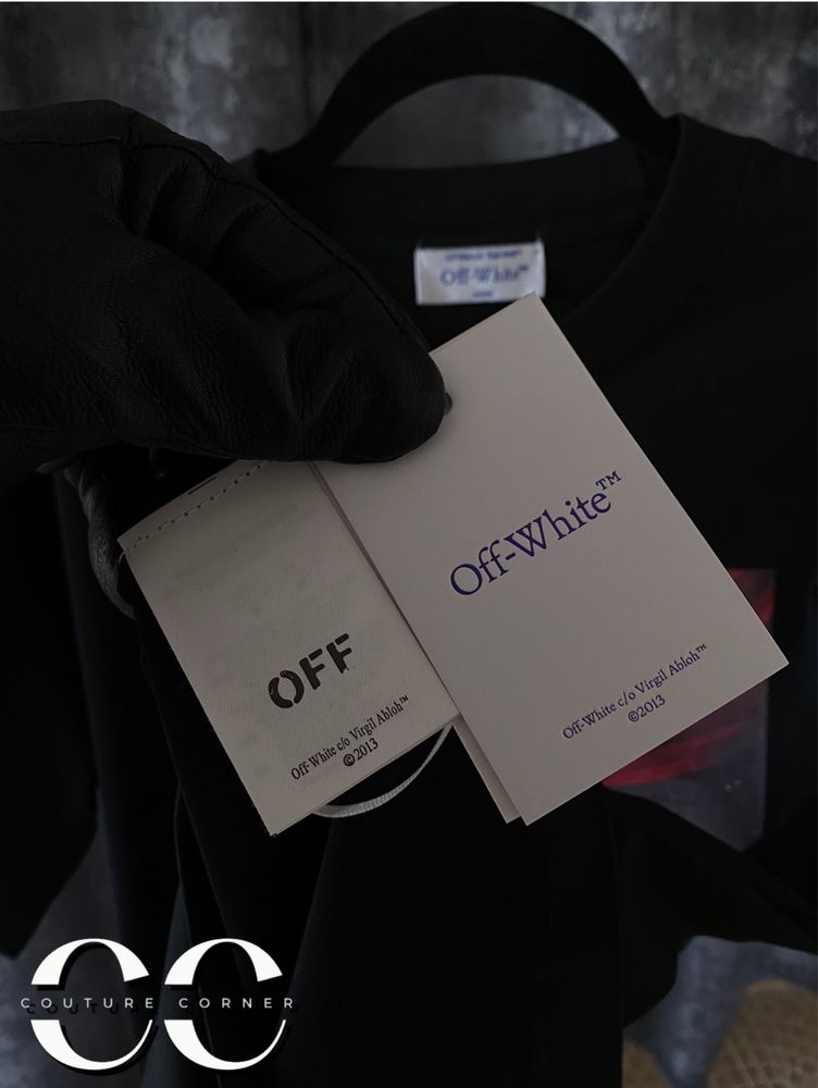 Tricou OFF-White • Calitate TOP • Sprayed Caravaggio S/S • Cod QR