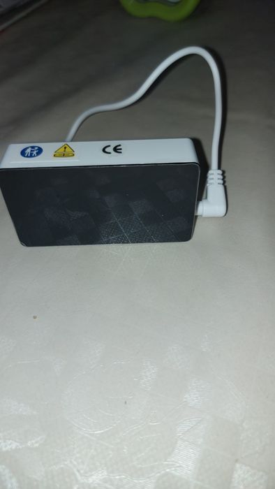 Vand mini clock cu alarma și termometru