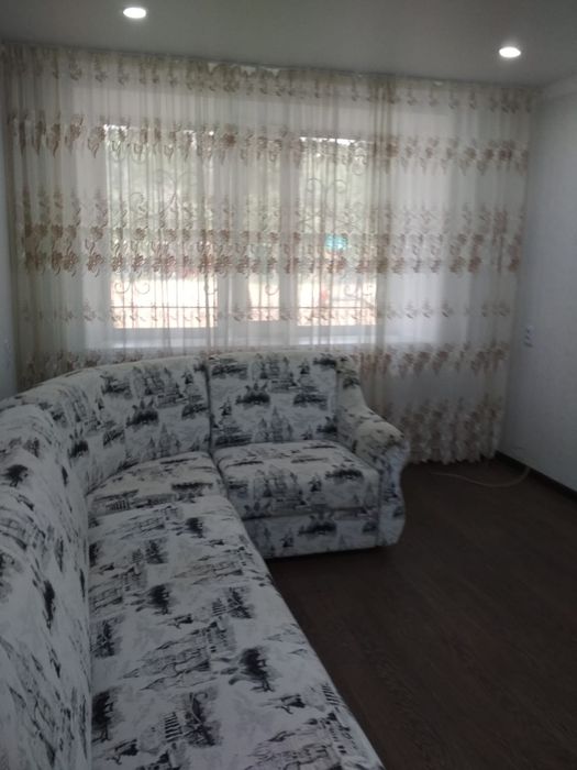 Продаётся квартира 2 комнатная район Радуги