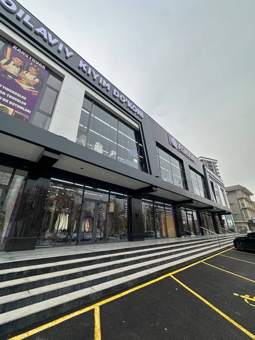 Срочно продаётся нежилое помещения отдельно стояшие здания 1 линия