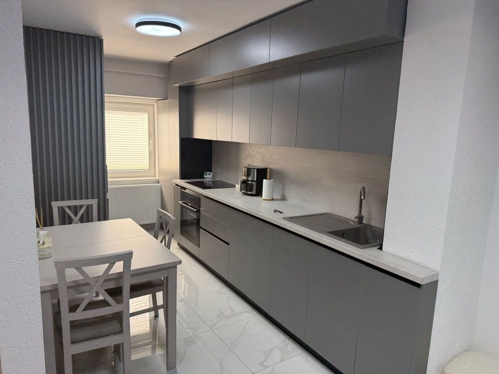 Inchiriez apartament 2 camere