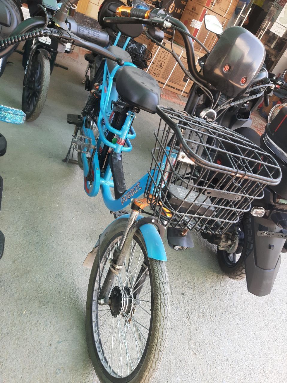 Elektro velosiped sotiladi