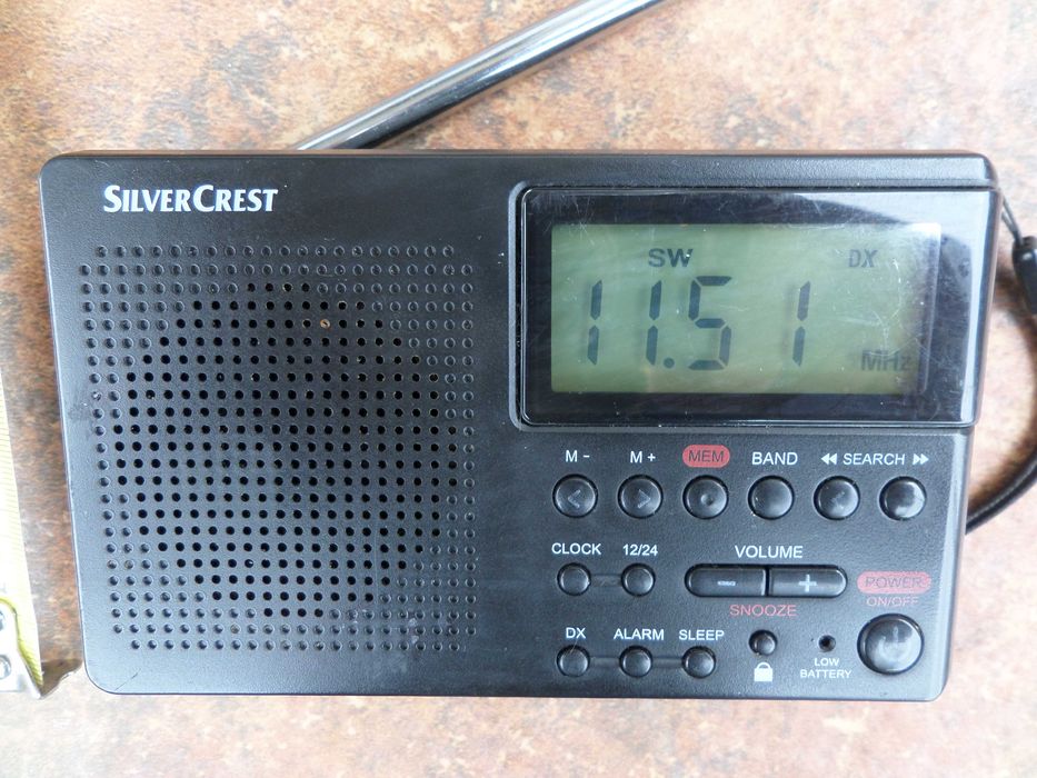 Radio multibanda portabil 8 lungimi unda, casa ,peste,gradina