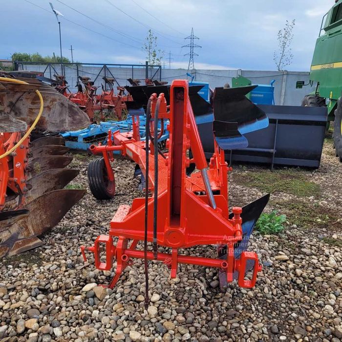 Plug 4 brazde reversibile