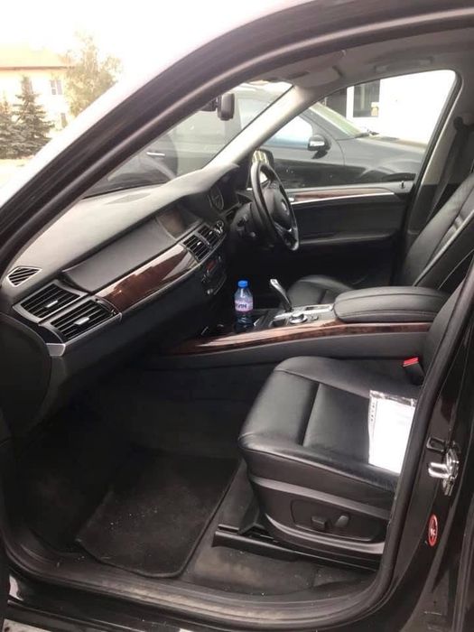 BMW X5 E70 3.0d 235кс На Части