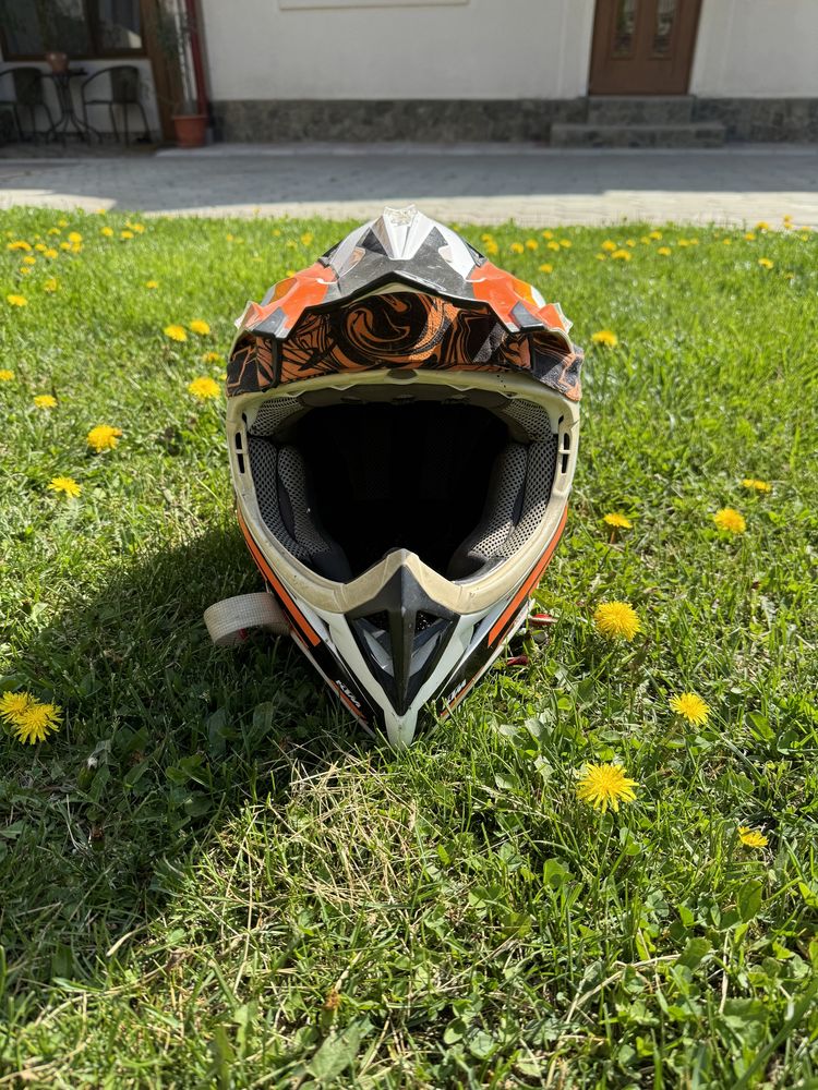 Vand casca+ochelari KTM