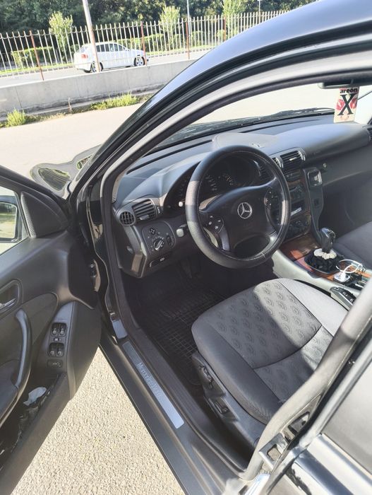 Mercedes c220 w203