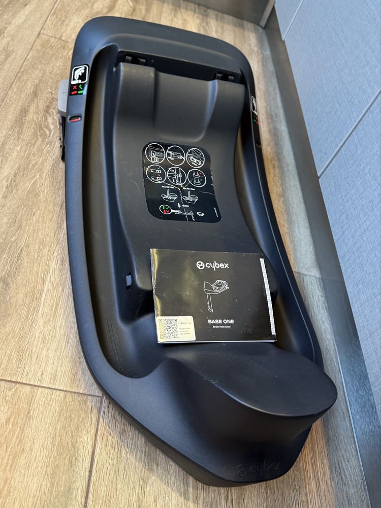База isoFix Cybex Base One
