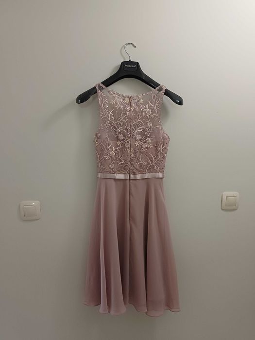 Официална рокля XS размер