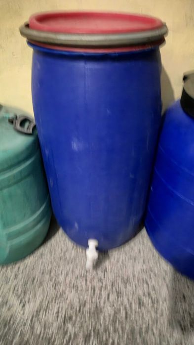 Бидони с канелка  120лв за всички