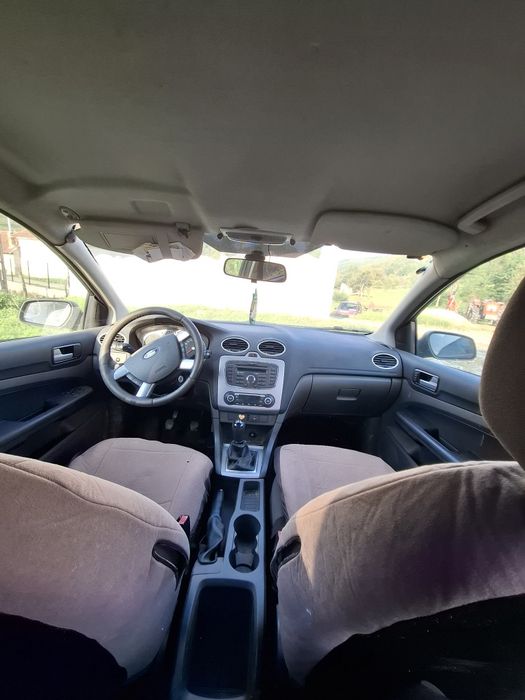 Vând Ford focus 2   1.8 taci   2007