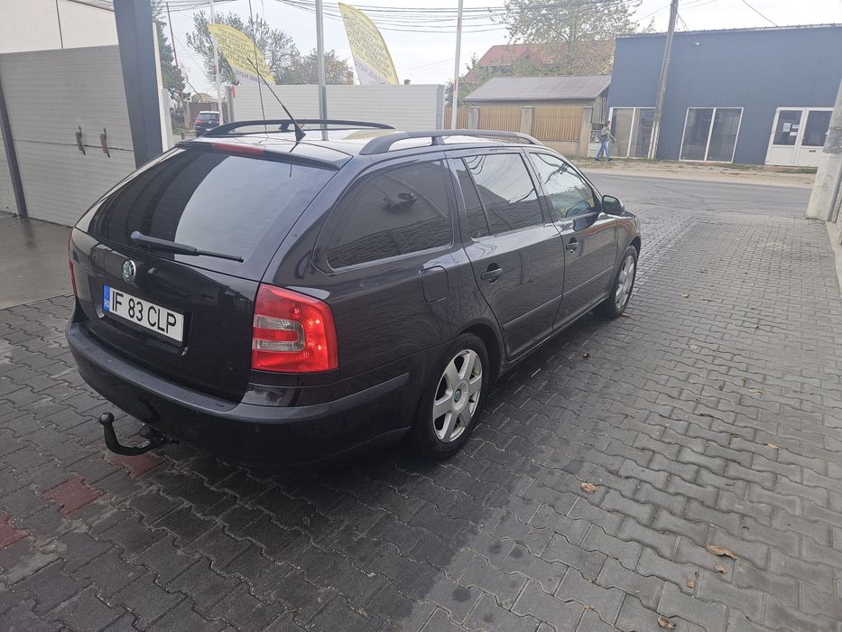 Vând Skoda Octavia 2