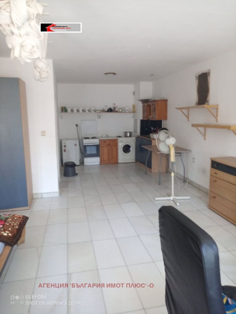 Продава се Двустаен апартамент в София, Център - 60 кв.м за 2499 €/кв.м - Снимка #1
