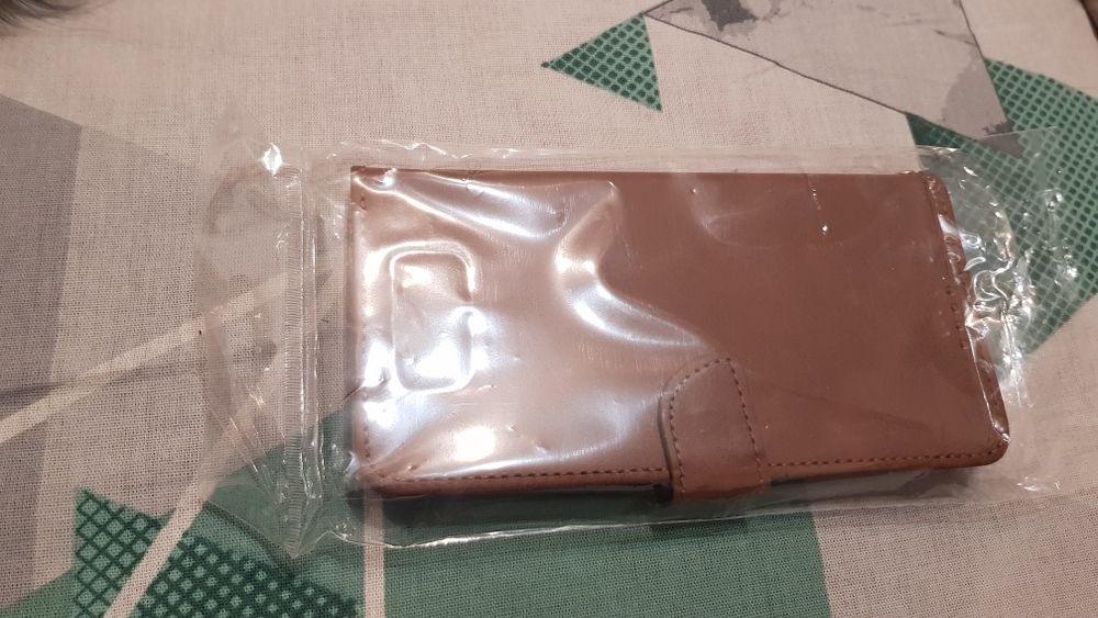 Чехол книжка на телефон