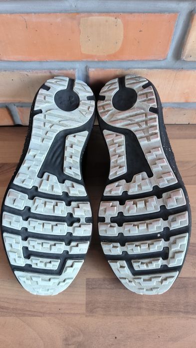 UNDER ARMOUR pantofi sport
UA Charged Trail GORE-TEX