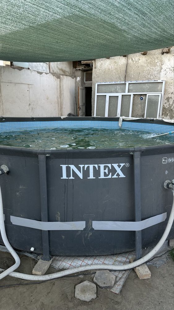 Басен intex сотилад 22 тонна сув олади.basen sotiladi
