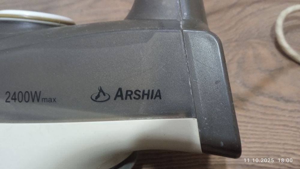 Продае́тся утюги 2 штуки