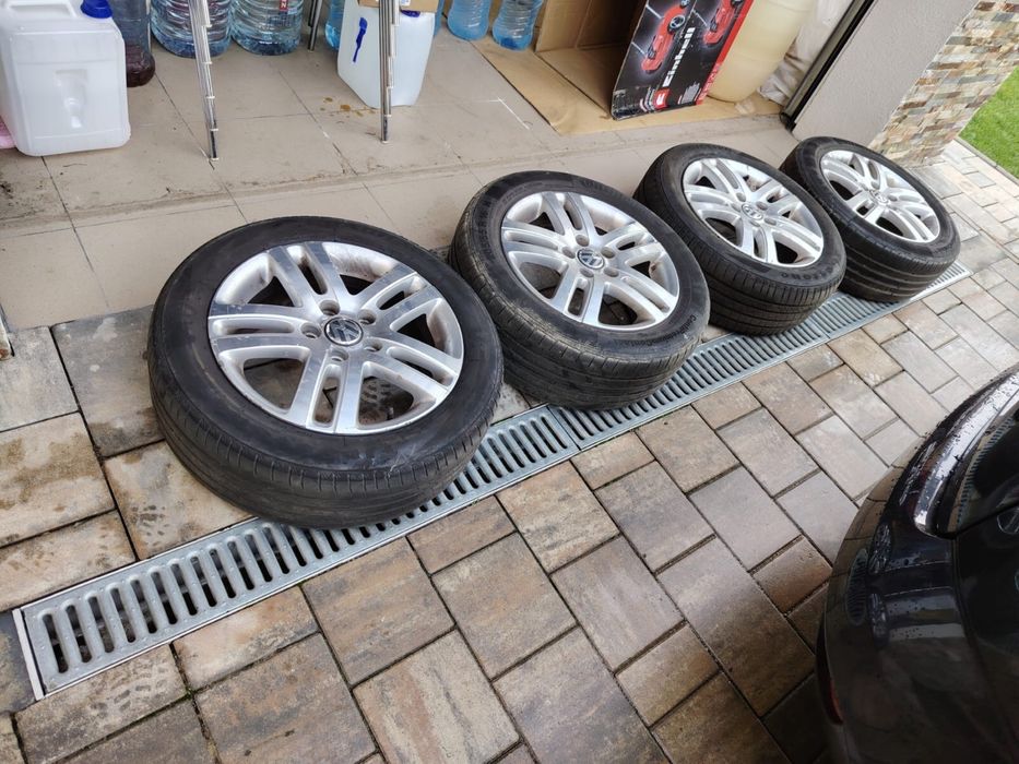 Jante Volkswagen cu cauciucuri 205 55 R16 Continental